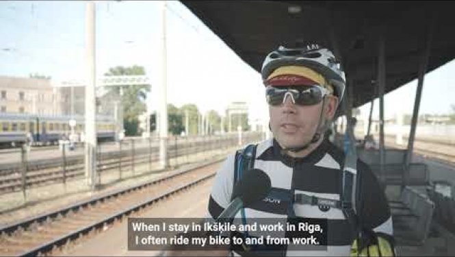 Cyclists love trains