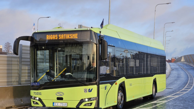 Autobuss