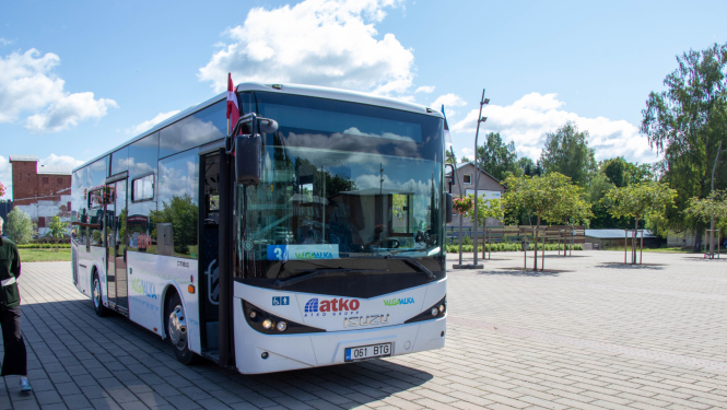 valka autobuss