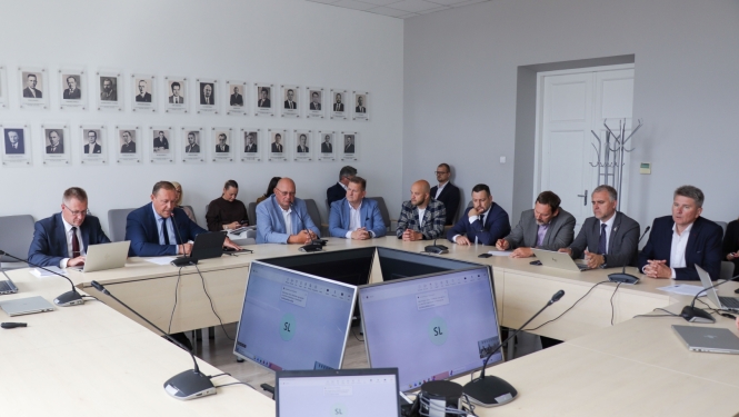 Foto no RMA IPMP Uzraudzības Padomes procesa