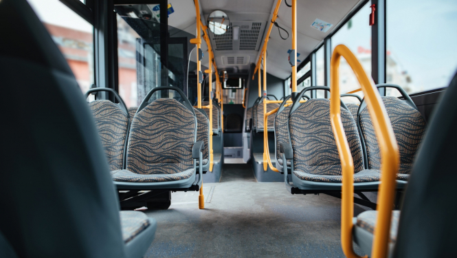 autobusa salons