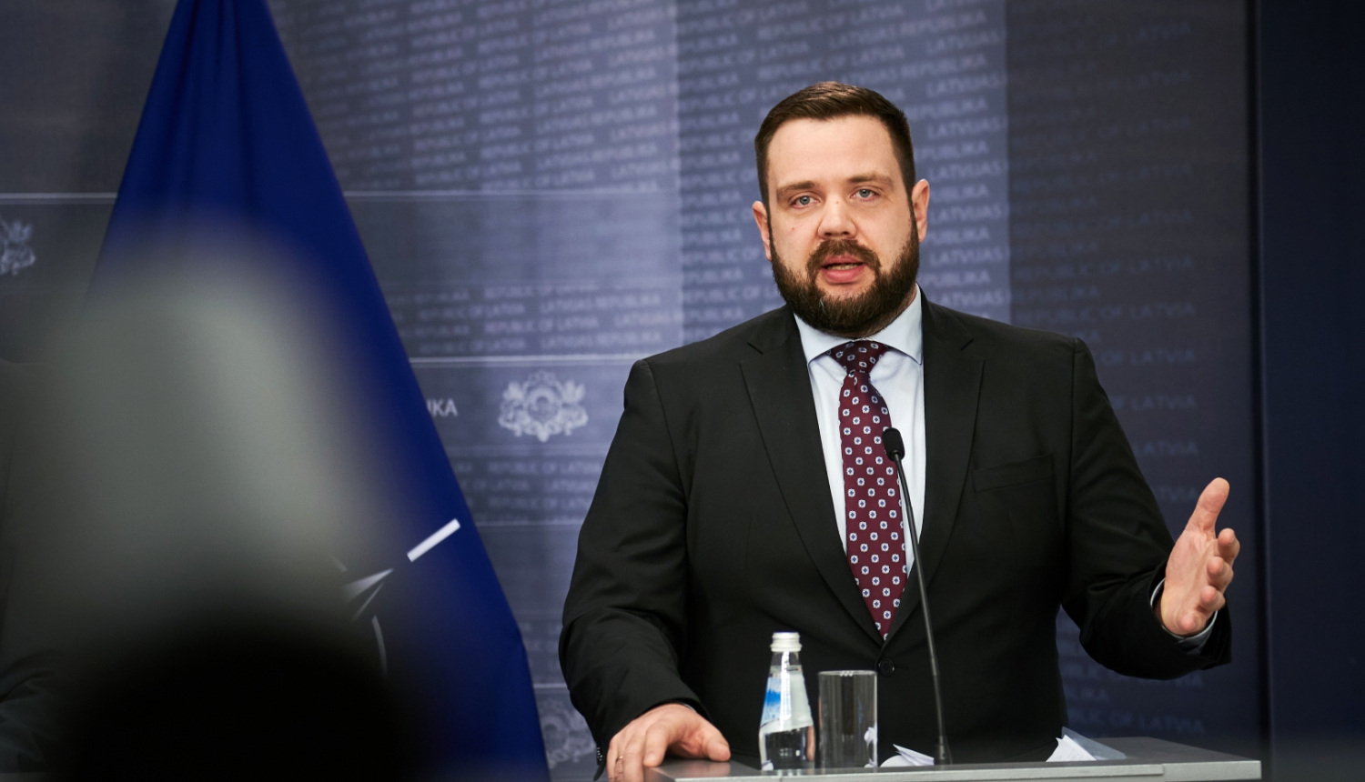 Satiksmes ministrs Jānis Vitenbergs