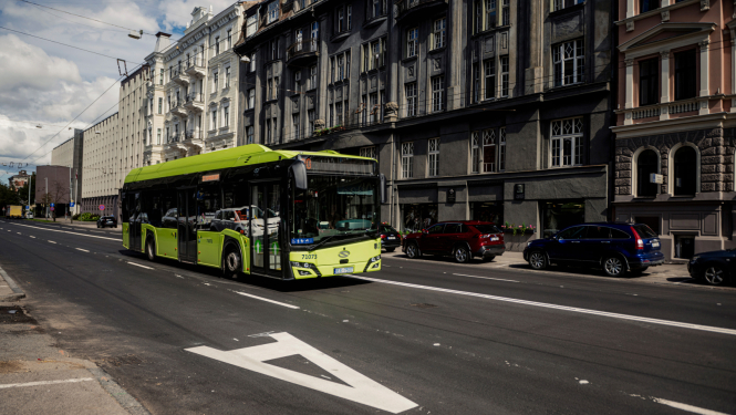 autobuss zaļais 