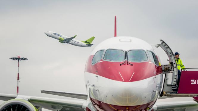 airbaltic, lidmašīna, satiksme