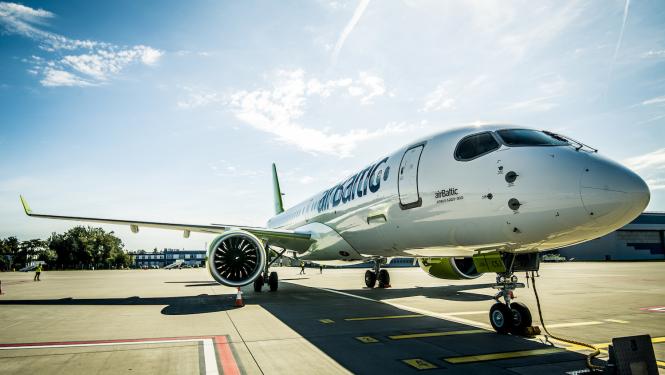 airbaltic, aviācija