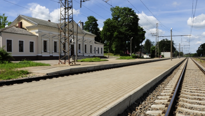 Priecīgas sliedes