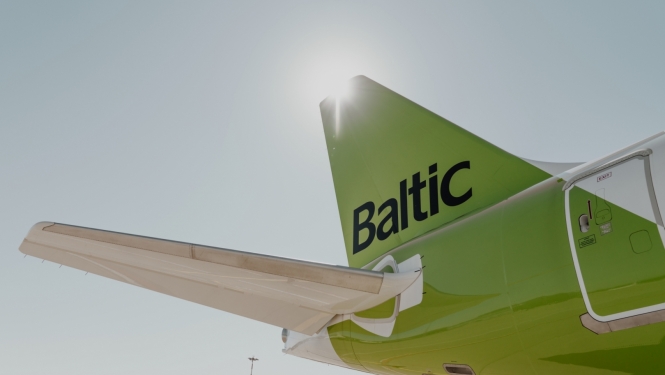 airbaltic lidmašīna