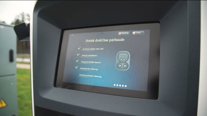 Elektro uzlādes stacija