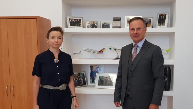 Francijas vēstniece un valsts sekretāres vietnieks Uldis Reimanis
