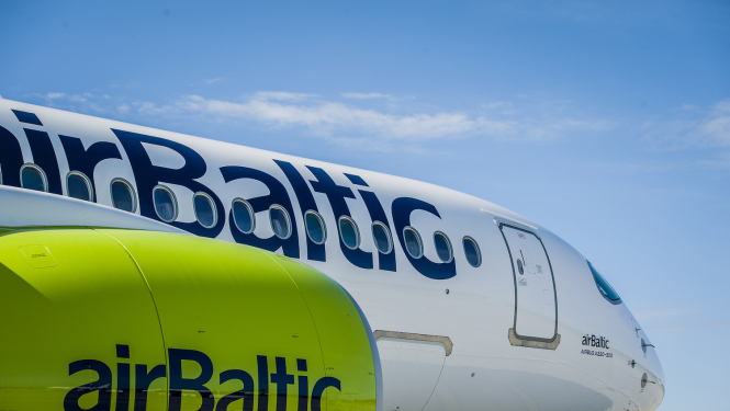 airbaltic lidmašīna