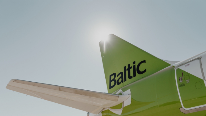 airbaltic lidmašīna