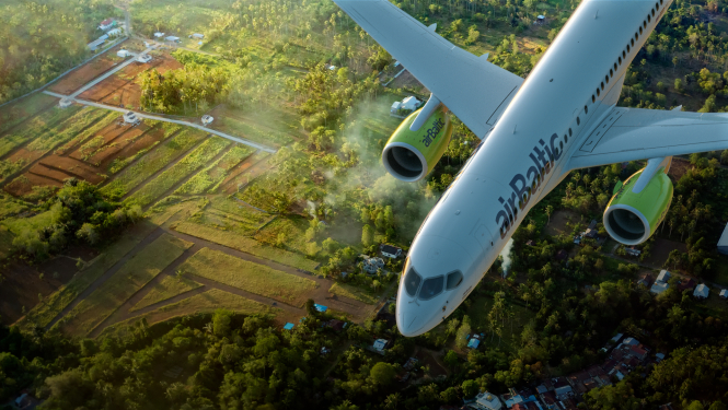 airbaltic lidmašīna