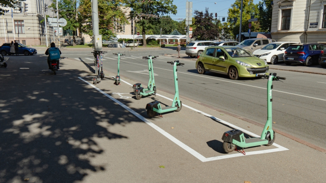 Elektriskie skrejriteņi