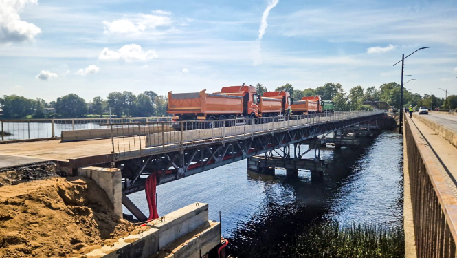 Piektdien Salacgrīvā satiksmi pārslēgs uz pagaidu tiltu