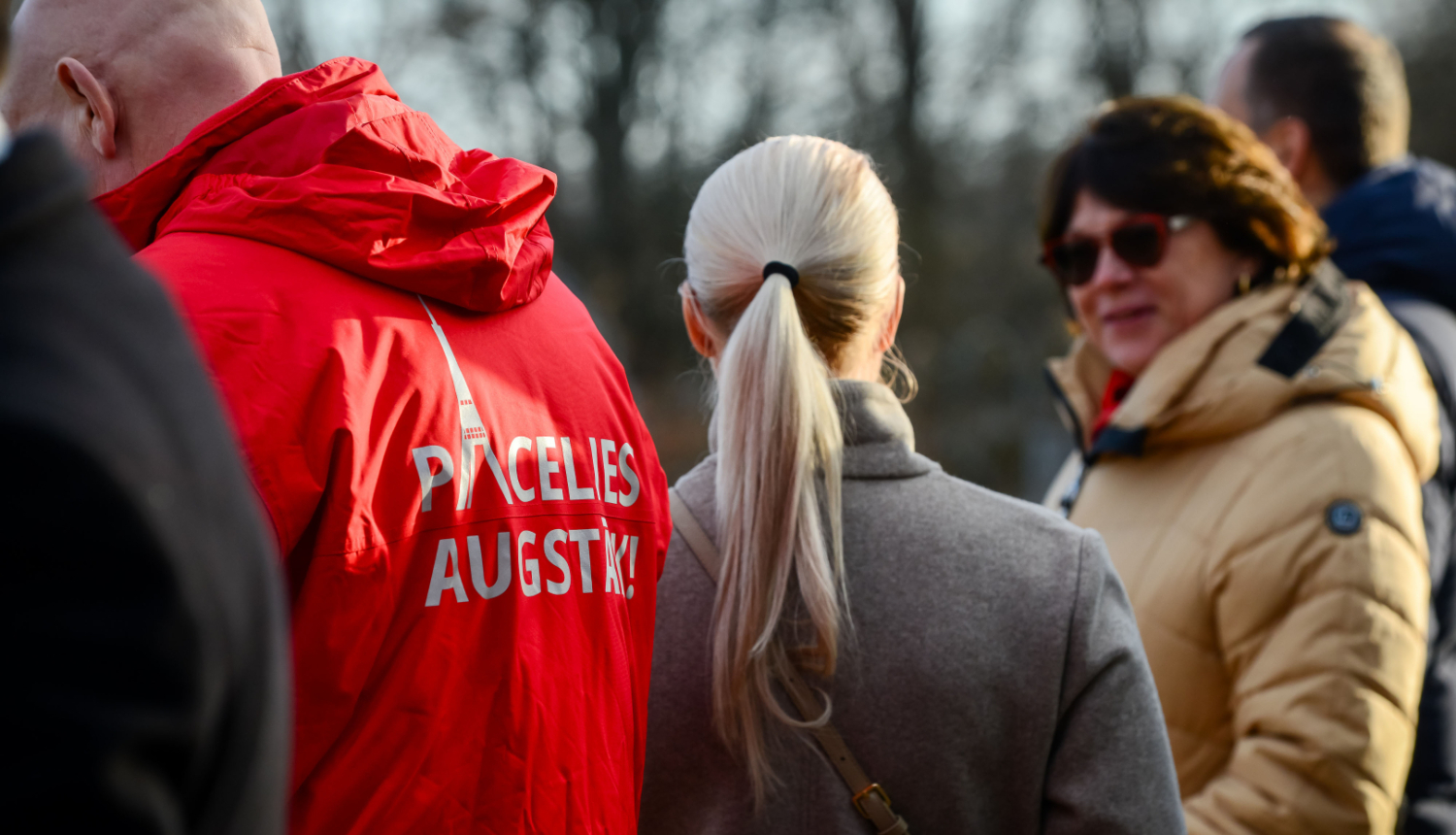 Paternieki Pacelies augstāk