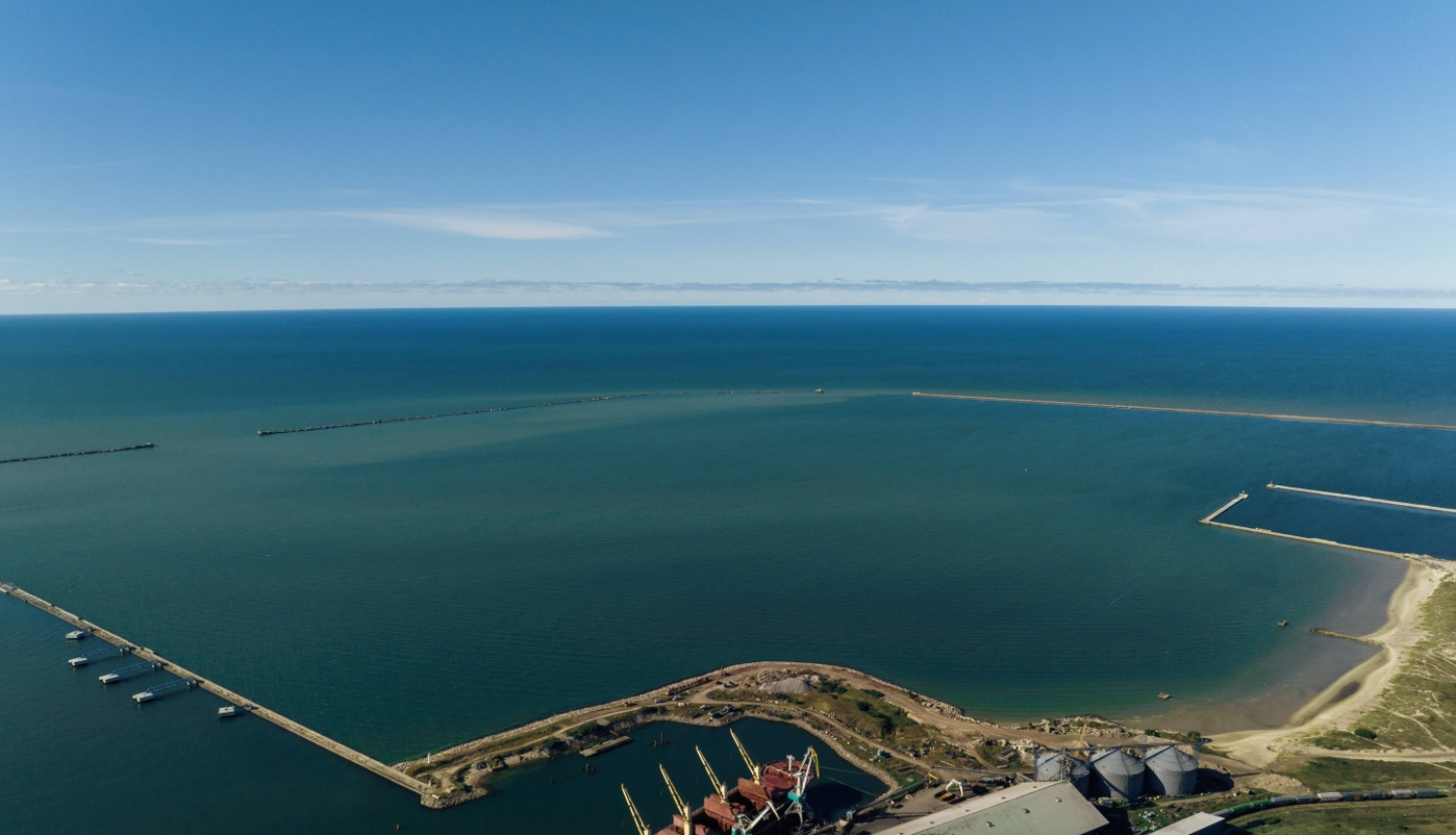 Liepājas ostā plāno izbūvēt atjaunojamās enerģijas kompleksu ar termināli