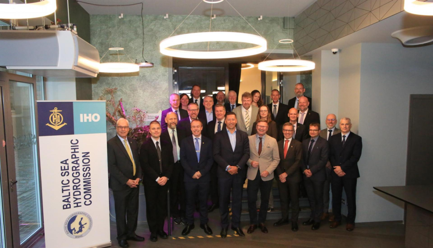 Baltijas jūras Hidrogrāfijas komisijas konferences dalībnieku kopbilde