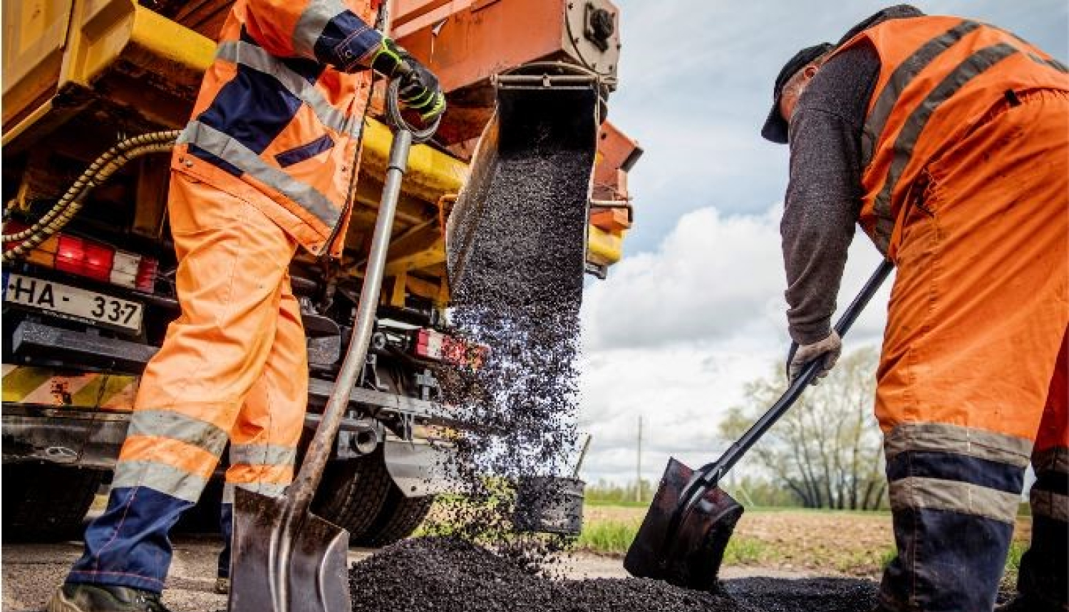 ceļu remonts, ceļu darbi, asfalta atjaunošana