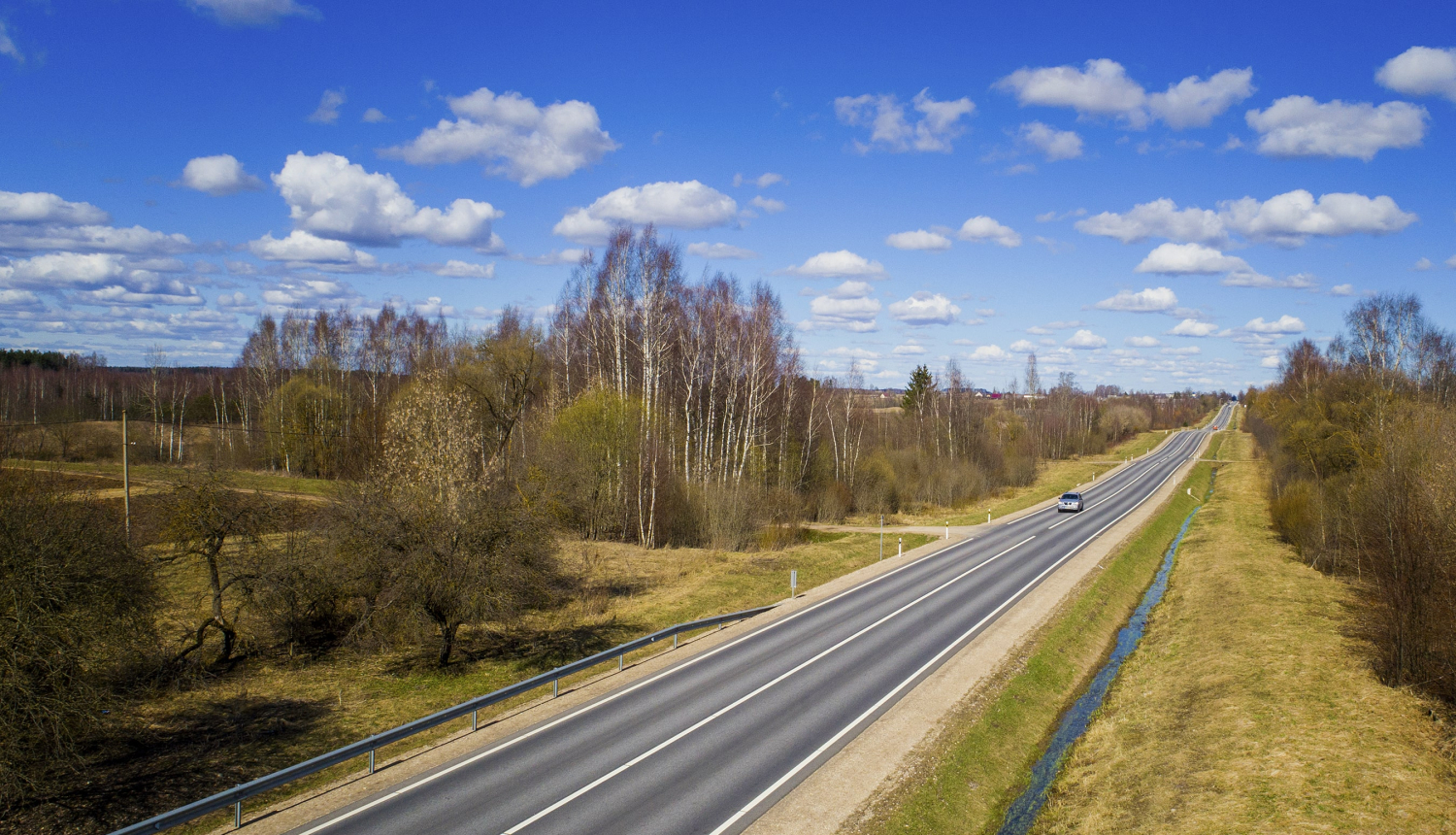 ceļi, ceļu remonts, finansējums ceļiem, valdība, satiksmes ministrija, Tālis Linkaits
