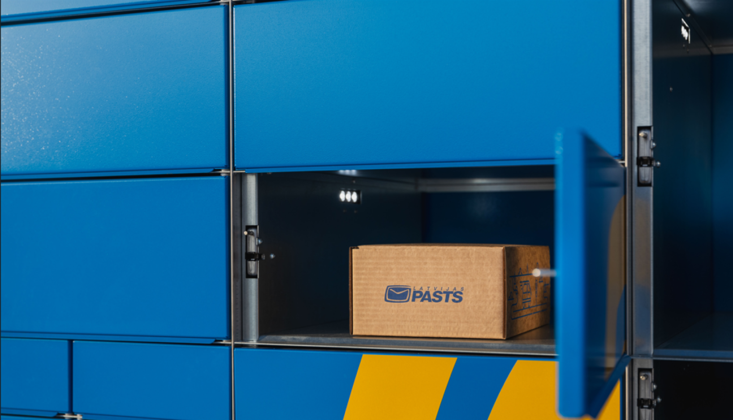 "Latvijas Pasts" pakomāts