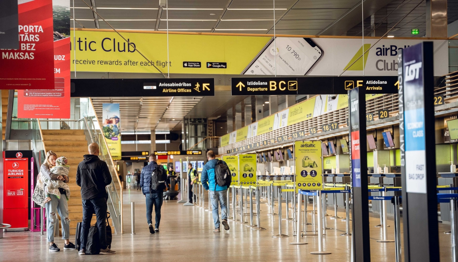 Lidostas Rīga check-in