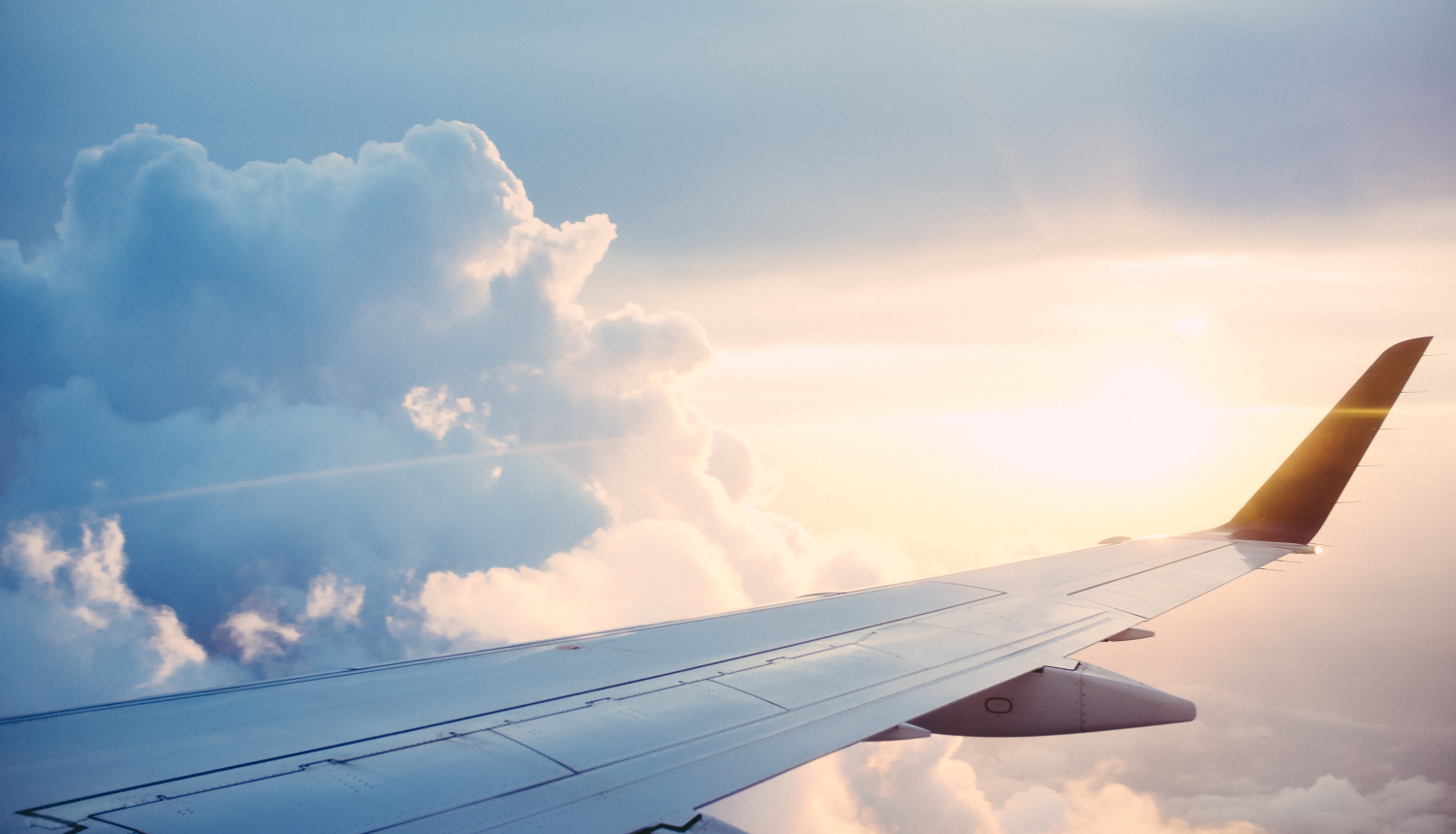 Covid-19, piesardzības pasākumi, drošības pasākumi, lidojumi