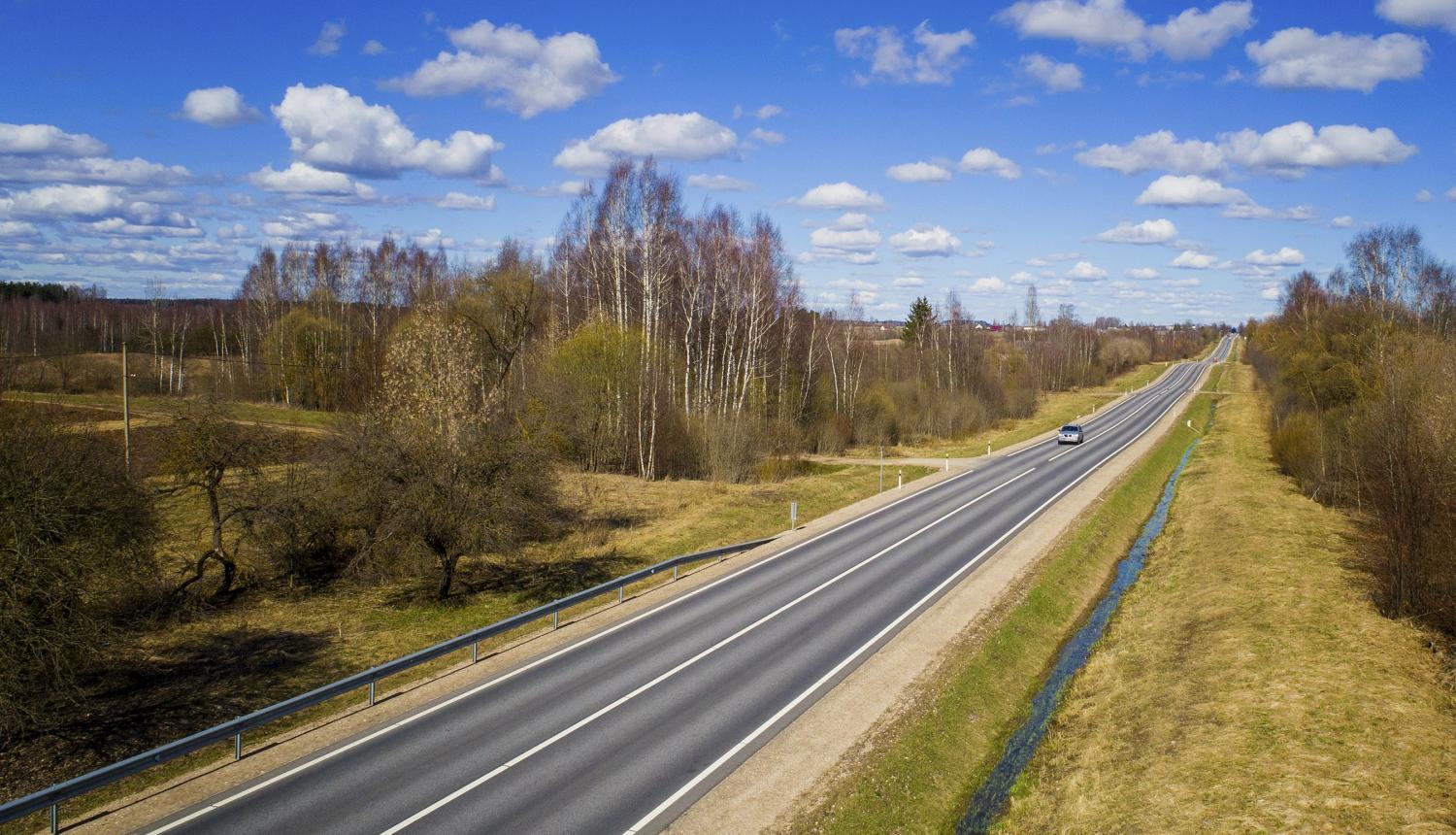 ceļi, ceļu remonts, finansējums ceļiem, valdība, satiksmes ministrija, Tālis Linkaits