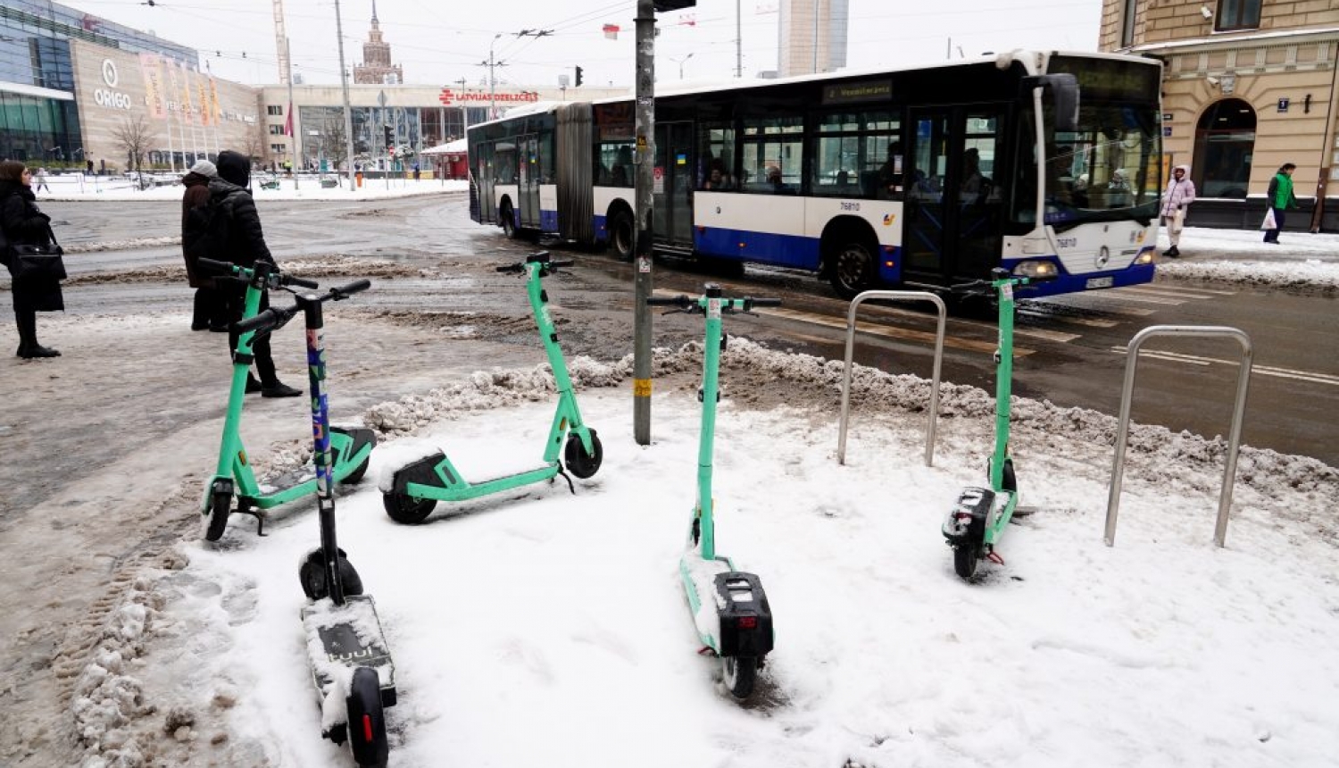 Elektriskie skrejriteņi ziemā